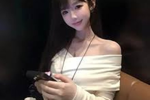 网红试驾被骂上热搜 豪车品牌在华营销翻车