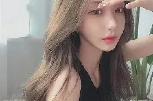 内娱1天4大瓜！顶流恋情、深夜泡酒吧、全身整容一个比一个离谱